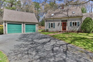 1363 Old Post Rd, Marstons Mills, MA 02648