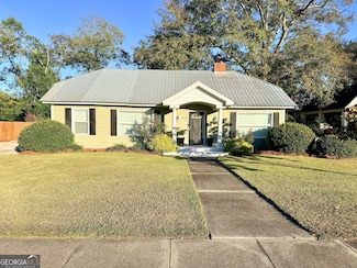 365 S Leroy St, Metter, GA 30439
