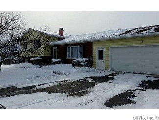9921 Cato Conquest Town Line Rd, Weedsport, NY 13166
