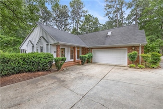 1029 Cross Creek Dr, Seneca, SC 29678