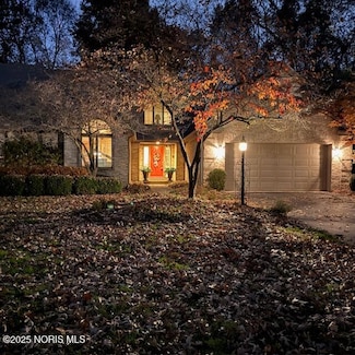 38 Walnut Creek Dr, Holland, OH 43528