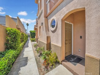 1120 N Euclid St Unit 12, Anaheim, CA 92801