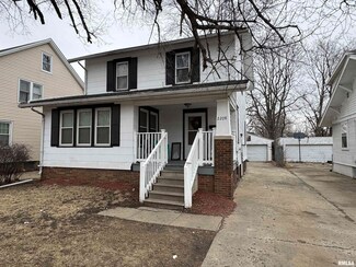 2208 N Sheridan Rd, Peoria, IL 61604