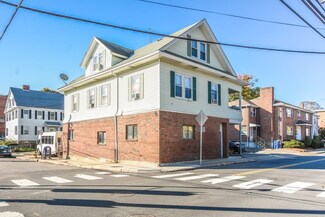 202 School St, Waltham, MA 02451
