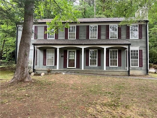 571 Aberdeen Dr Unit 2, Stone Mountain, GA 30083