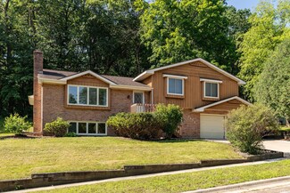 2452 Northern Hills Ct NE, Rochester, MN 55906