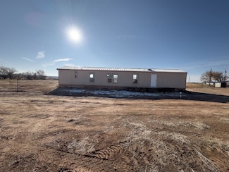 6196 N 8000 E, Lapoint, UT 84039