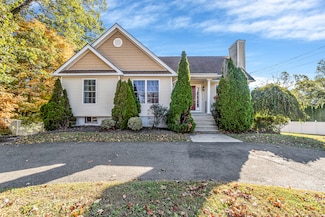 195 Marshall Ln, Derby, CT 06418