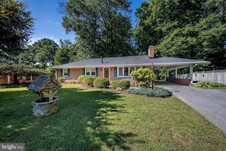 410 Streamside Dr, Fallston, MD 21047