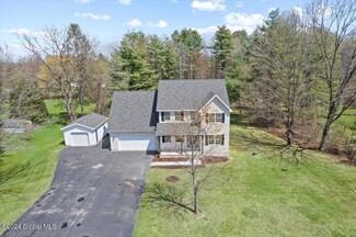 3 Nova Ln, Queensbury, NY 12804