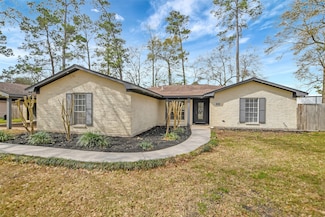 12203 W Morgan Dr, Houston, TX 77065