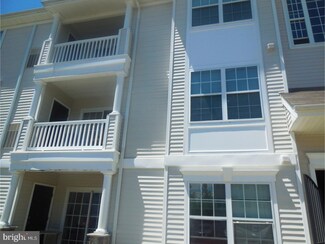 84 Highbridge Ln Unit F84, West Deptford, NJ 08086