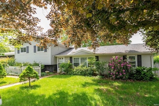 29942 Connecticut Ave, Elkhart, IN 46516