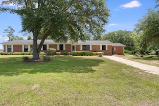 2830 Penn Ave, Marianna, FL 32448