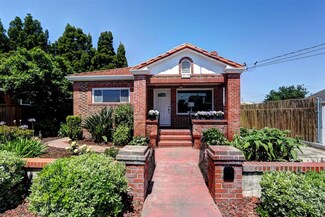 417 Manzanita St, Redwood City, CA 94063