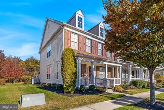 14 Milford Cir, Voorhees, NJ 08043