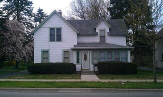 742 E Wilson St, Batavia, IL 60510