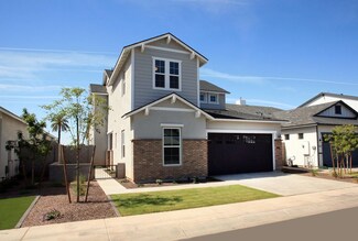 3841 E Crittenden Ln, Phoenix, AZ 85019