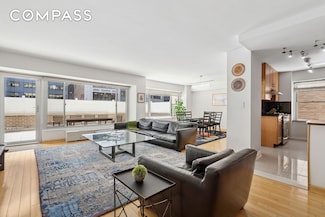 118 E 60th St Unit 4H, New York, NY 10022