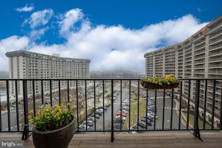 20924 Valley Forge Cir Unit 924, King of Prussia, PA 19406