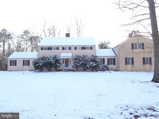 713 James Dr, Bridgeton, NJ 08302