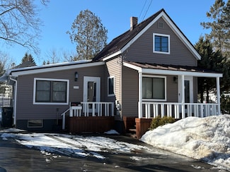 294 Pearl St, Bangor, ME 04401