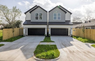 3120 Wentworth St, Houston, TX 77004