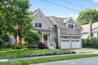 30 Park St, South Hamilton, MA 01982