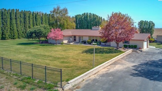 1817 W Herman Rd, Othello, WA 99344