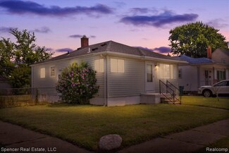 22174 Rein Ave, Eastpointe, MI 48021