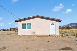 30229 Bourbon Rd, Lucerne Valley, CA 92356