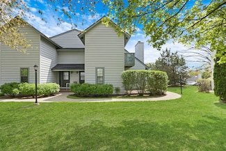 649 Chip Ct, Gurnee, IL 60031