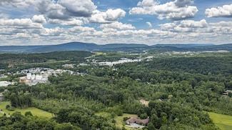 600 N 15th St Unit 4 PA-934, Altoona, PA 16601