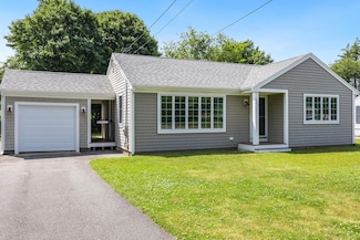 227 Davisville Rd, East Falmouth, MA 02536