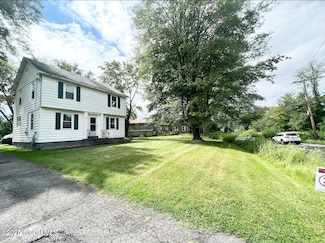654 Feura Bush Rd, Delmar, NY 12054