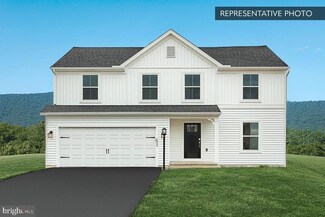 3595 Pebble Run Dr, Dover, PA 17315