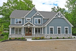 8639 Weller Rd, Montgomery, OH 45249