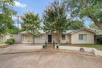 611 Westview Ave, Fort Worth, TX 76107