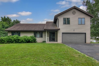 8103 W Folsom St, Eau Claire, WI 54703