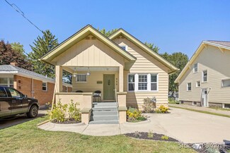 929 Veto St NW, Grand Rapids, MI 49504