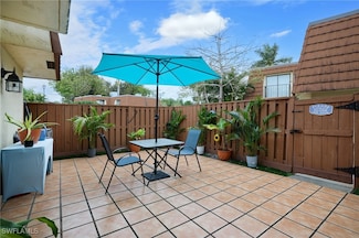 5247 Cedarbend Dr Unit 2, Fort Myers, FL 33919