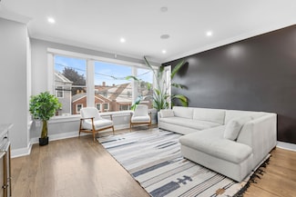 23 Manhattan Ave Unit 1, Jersey City, NJ 07307