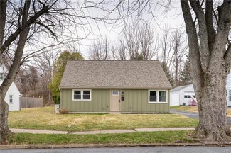 2062 Ridgelawn Ave, Bethlehem, PA 18018