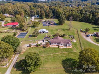 1888 Robinwood Rd, Newton, NC 28658
