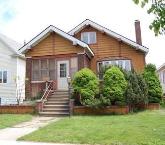 1523 Amy Ave, Whiting, IN 46394