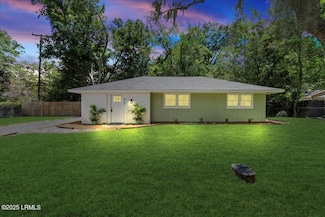 615 Linton Ln, Beaufort, SC 29902