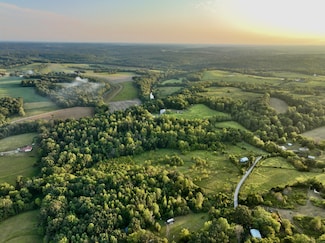 1658 Weems Rd, Southside, TN 37171