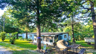 22415 Flintlock Trail, Wheatland, MO 65779