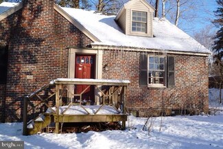 111 Eckman Rd, Lancaster, PA 17602