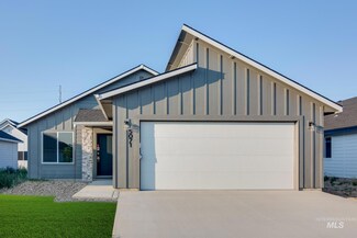 1330 W Crooked River Dr, Meridian, ID 83642